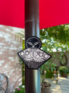 Space Moth Magnet